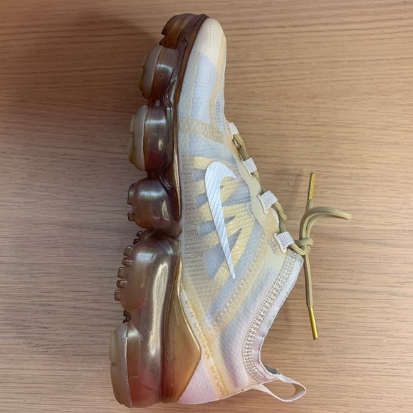 Nike Air VaporMax 2019 | Cream/Sail-Light Bone - Picture 4 of 15